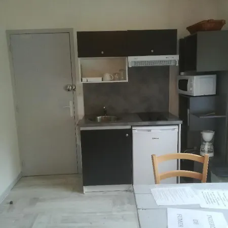Appartement Etape Proche Mer - Pas De Tv Ni De Wifi * 布雷阿勒